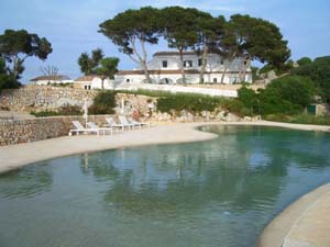 Menorca_Haus_Pool_.jpg