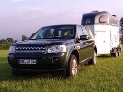 LR_Freelander_Front_mit_Anhnger.JPG