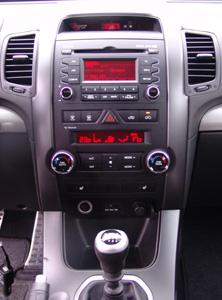 7_Kia_Sorento_Audio_BC_