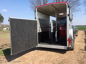 Pferdeanhaenger-Ifor-Williams-50-von-56