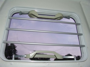 Humbaur_Carrus_Fenster-300x225