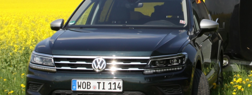 Pferdeanhänger-Zugfahrzeugtest VW Tiguan Allspace
