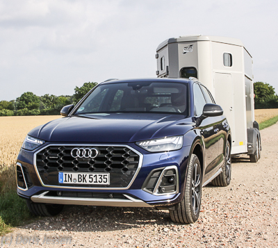Pferdeanhaenger-Zugfahrzeug-Audi-Q5-W-21 Pferdeanhaenger-Zugfahrzeug-Audi-Q5-W-21
