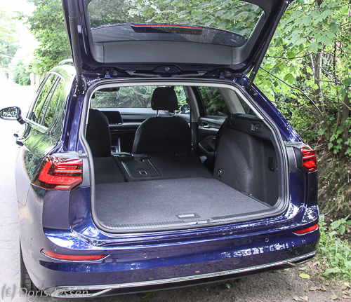 Pferdeanhaenger-Zugfahrzeugtest-VW-Golf-Variant-w-2