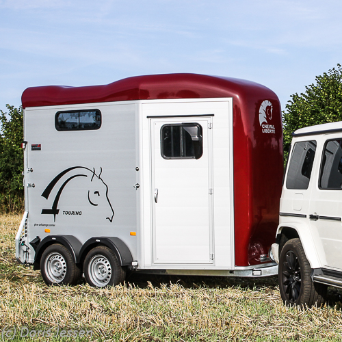 Pferdeanhaenger-Cheval-Liberte-Touring-Jumping-w-3