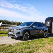 Pferdeanhaenger-Zugfahrzeugtest-BMW-iX-xDrive50-w-11-180x180