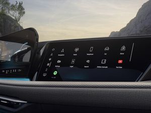 Audi-Q5-PHEV_Infotainment.docx Audi-Q5-PHEV_Infotainment.docx