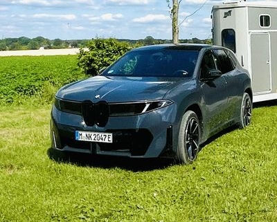 1_BMW-iX3-50-Aufmacher_-400x321