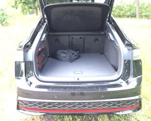 VW-ID7-GTX-Laderaum_